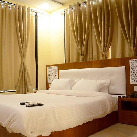 Hotel Shikhar Darshan Ujjain Bagian luar foto