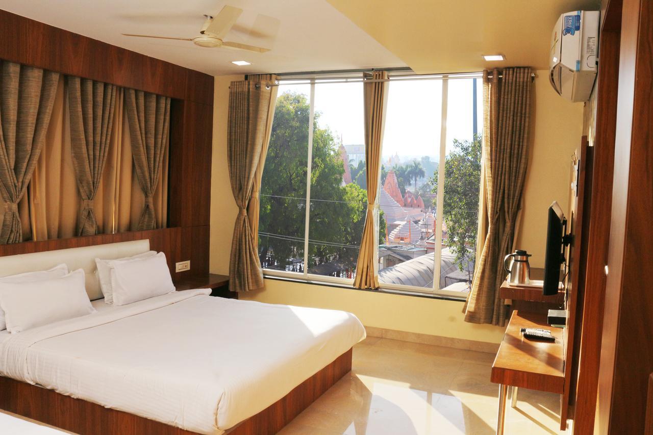 Hotel Shikhar Darshan Ujjain Bagian luar foto